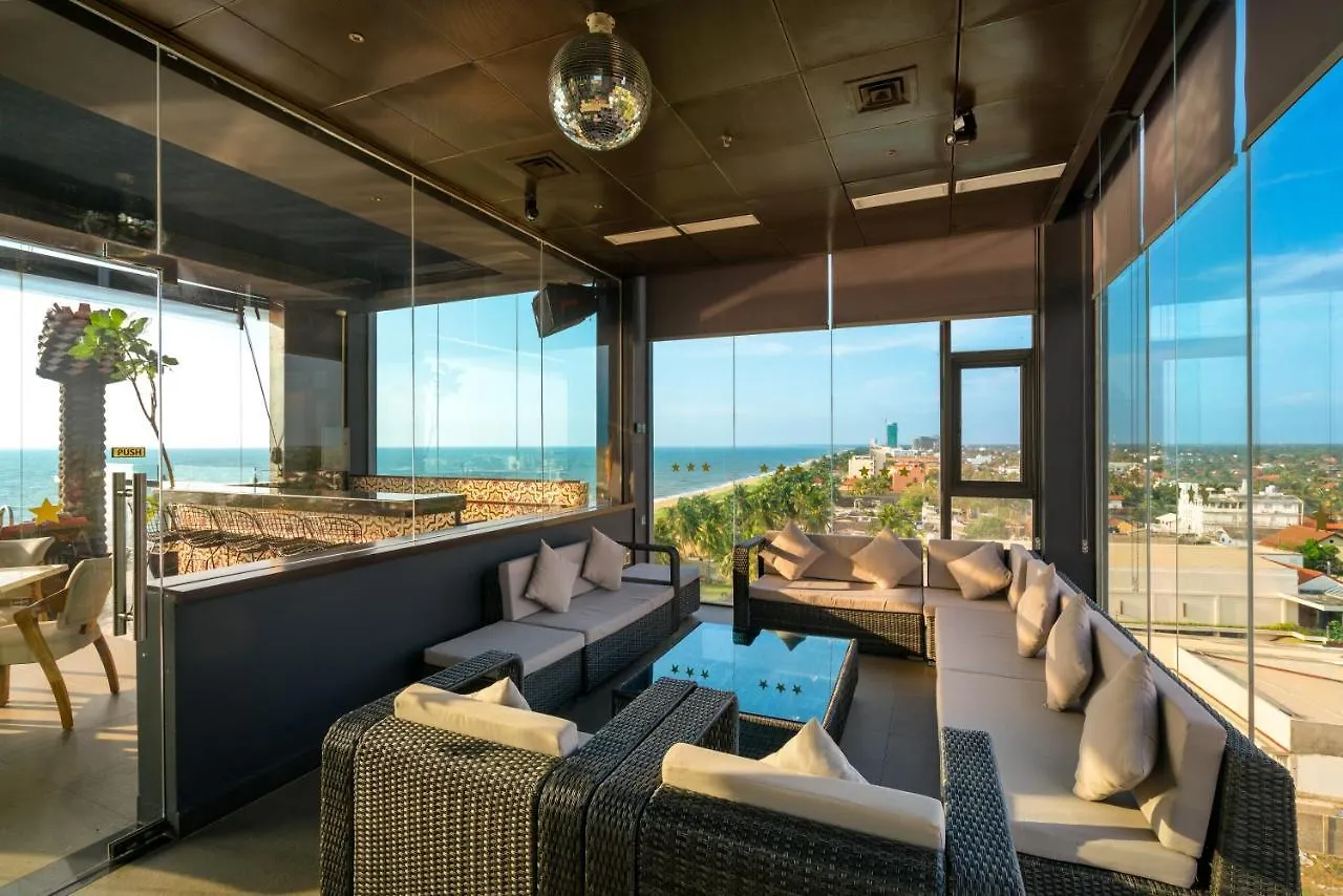Regal Reseau Hotel & Spa Negombo